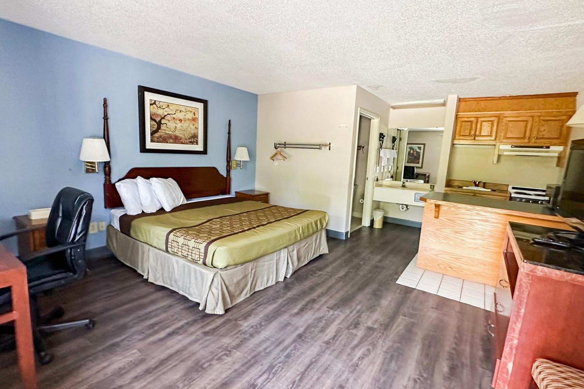 Executive Inn Ridgeway I-77 ภายนอก รูปภาพ